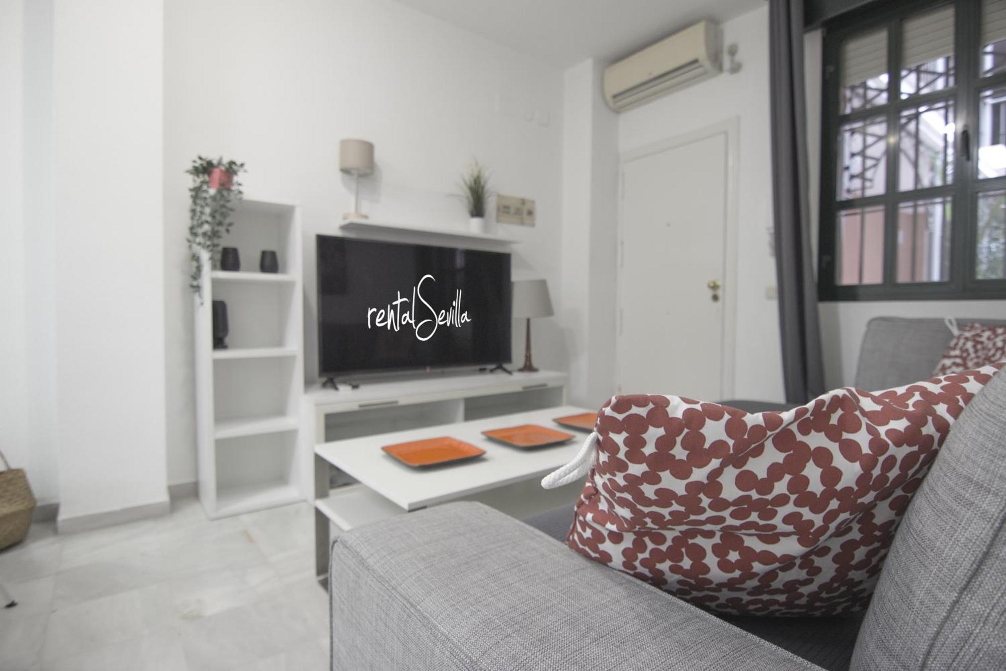 Rentalsevilla Arjona Ii Apartament *